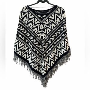 NWT Style & Co Geometric Print Poncho Shawl Knit Cape Fringe • 100% Cotton